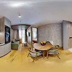 Pahulja Aparthotel
