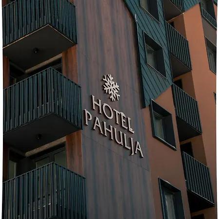 Pahulja 公寓式酒店 4*