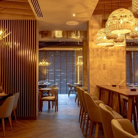 Pahulja 公寓式酒店 4*
