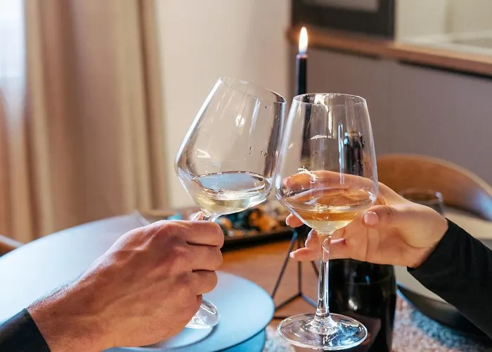 Aparthotel Pahulja 4*